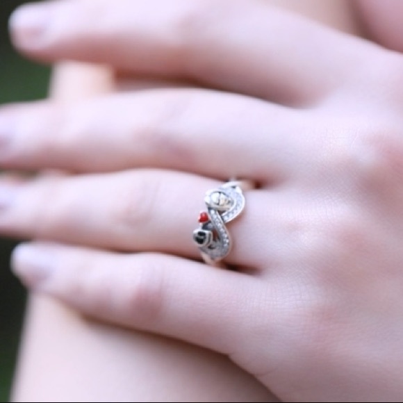 18k Diamond Nightmare Before Christmas Eternity Ring - Picture 9 of 15